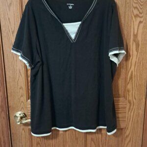 CC HUGES WOMENS TOP BLACK WHIITE SIZE 3X